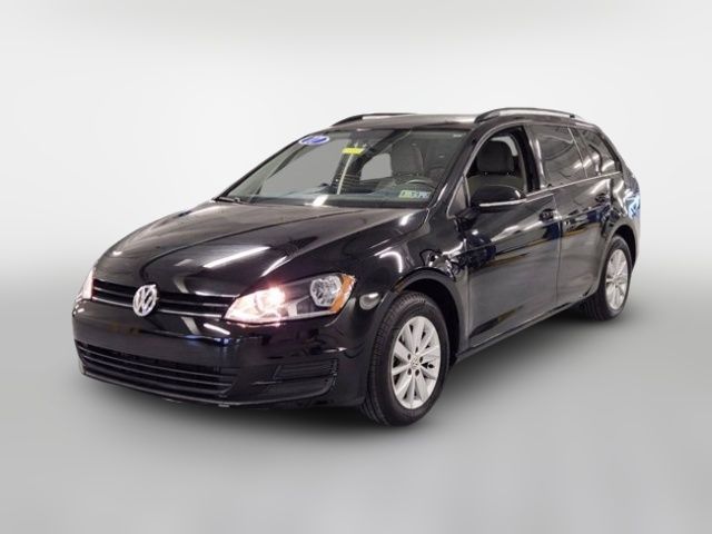 2017 Volkswagen Golf SportWagen S