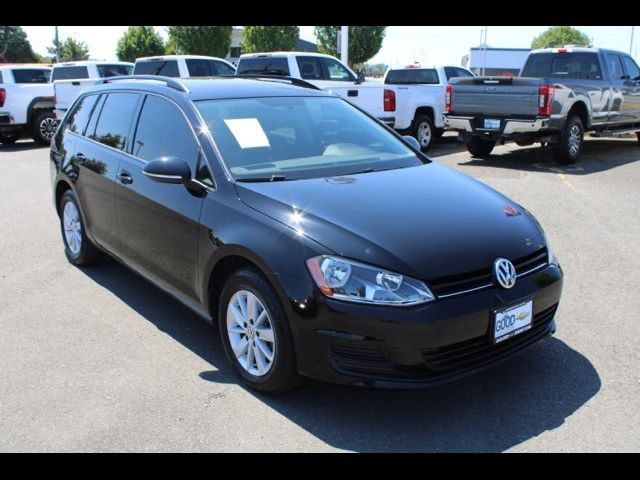 2017 Volkswagen Golf SportWagen S