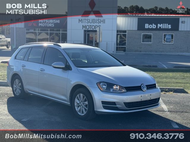 2017 Volkswagen Golf SportWagen S