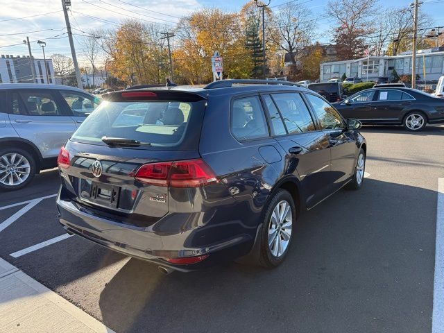 2017 Volkswagen Golf SportWagen S