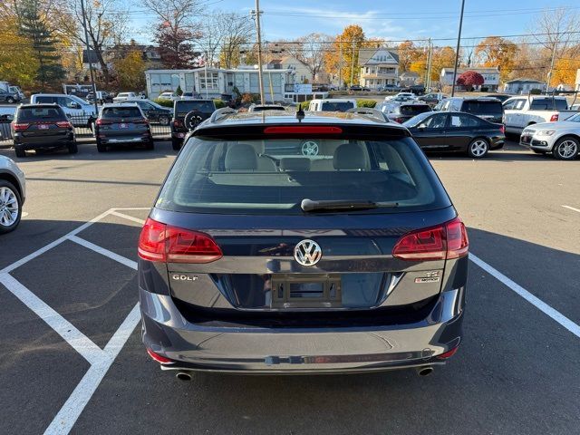 2017 Volkswagen Golf SportWagen S