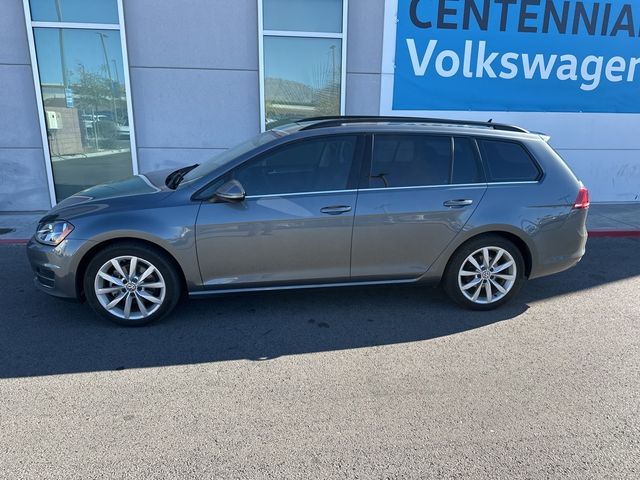 2017 Volkswagen Golf SportWagen SE