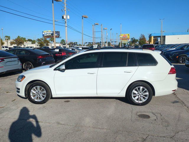 2017 Volkswagen Golf SportWagen SE