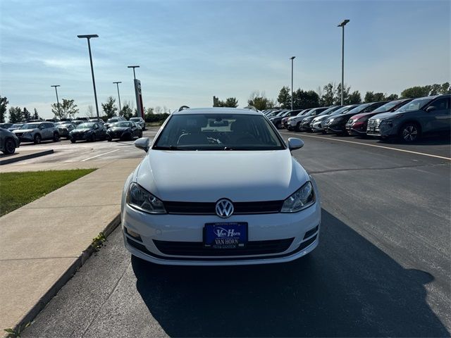 2017 Volkswagen Golf SportWagen SE