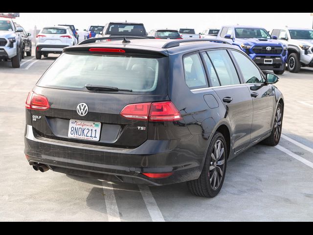 2017 Volkswagen Golf SportWagen SE