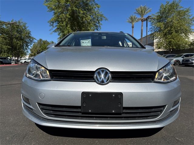 2017 Volkswagen Golf SportWagen SE