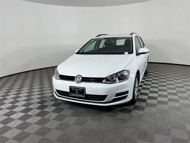 2017 Volkswagen Golf SportWagen S