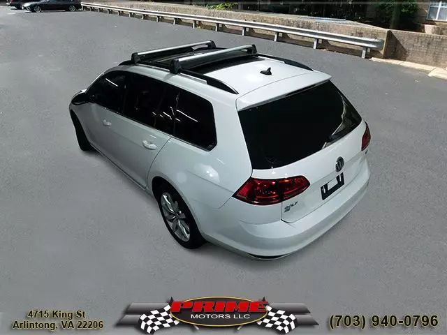 2017 Volkswagen Golf SportWagen SE