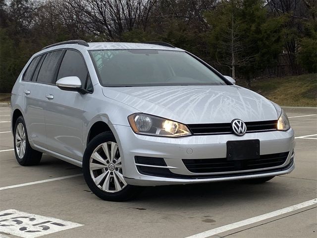 2017 Volkswagen Golf SportWagen S