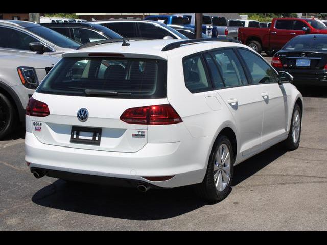 2017 Volkswagen Golf SportWagen S