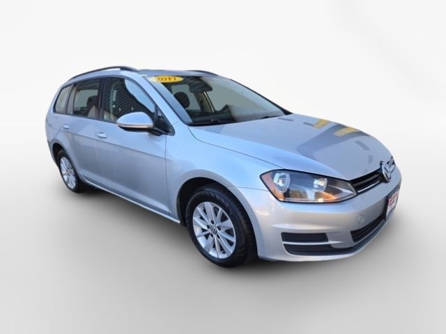 2017 Volkswagen Golf SportWagen SE