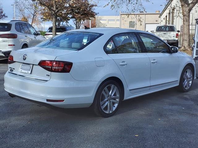 2017 Volkswagen Jetta 1.8T SEL