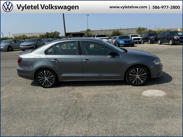 2017 Volkswagen Jetta 1.8T Sport