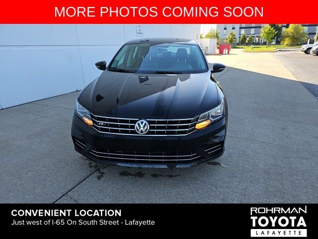 2017 Volkswagen Passat R-Line Comfort