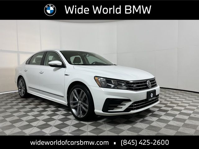 2017 Volkswagen Passat R-Line Comfort