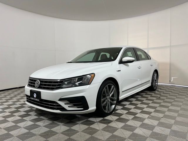 2017 Volkswagen Passat R-Line Comfort