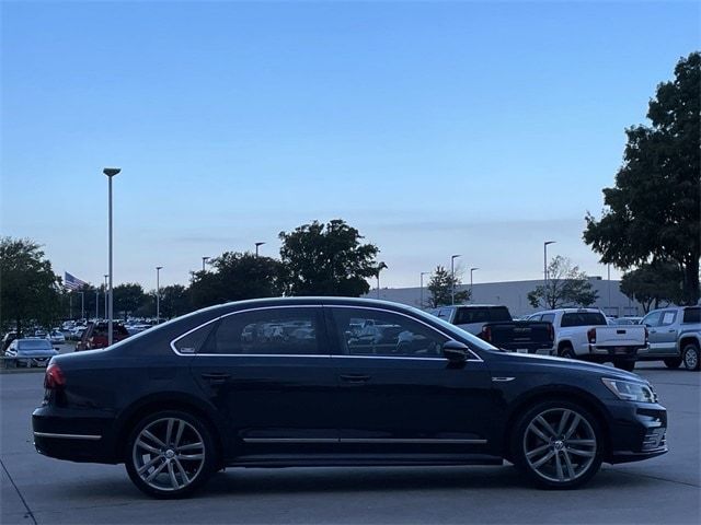 2017 Volkswagen Passat R-Line Comfort