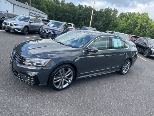 2017 Volkswagen Passat R-Line Comfort