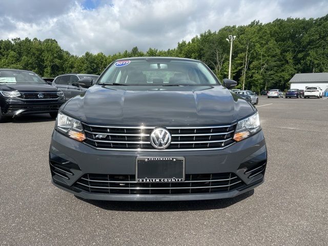 2017 Volkswagen Passat R-Line Comfort