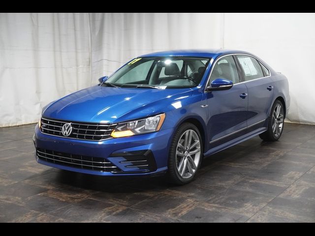 2017 Volkswagen Passat R-Line Comfort