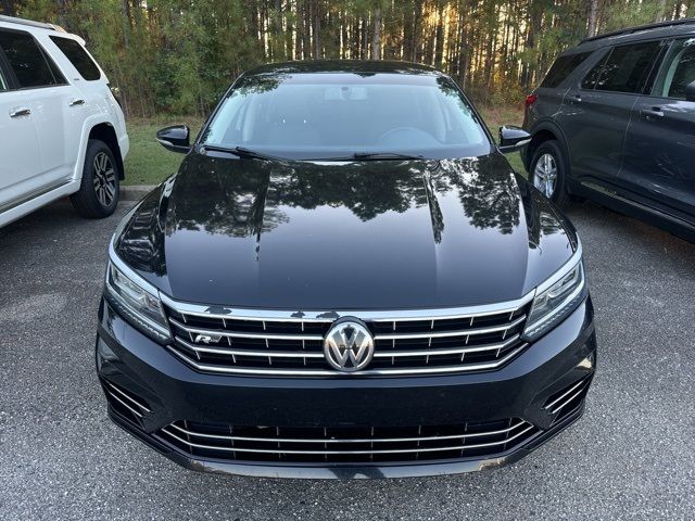 2017 Volkswagen Passat R-Line Comfort