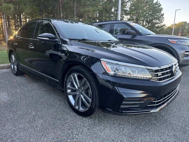 2017 Volkswagen Passat R-Line Comfort