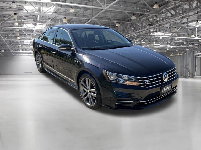 2017 Volkswagen Passat R-Line Comfort