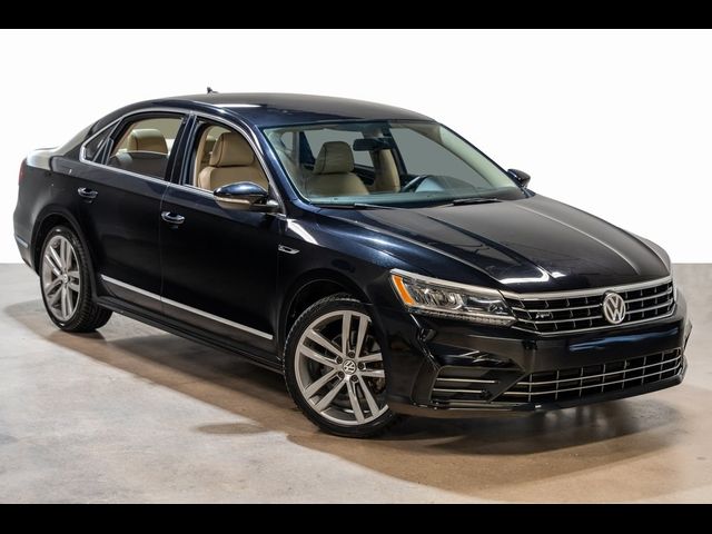 2017 Volkswagen Passat R-Line Comfort