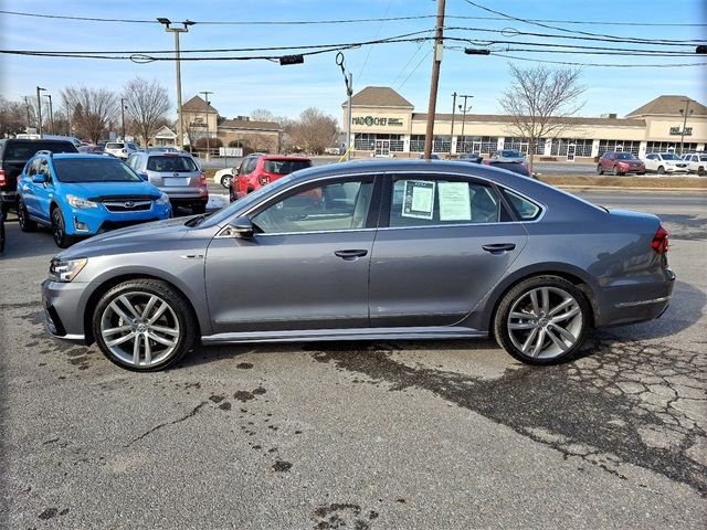 2017 Volkswagen Passat R-Line Comfort