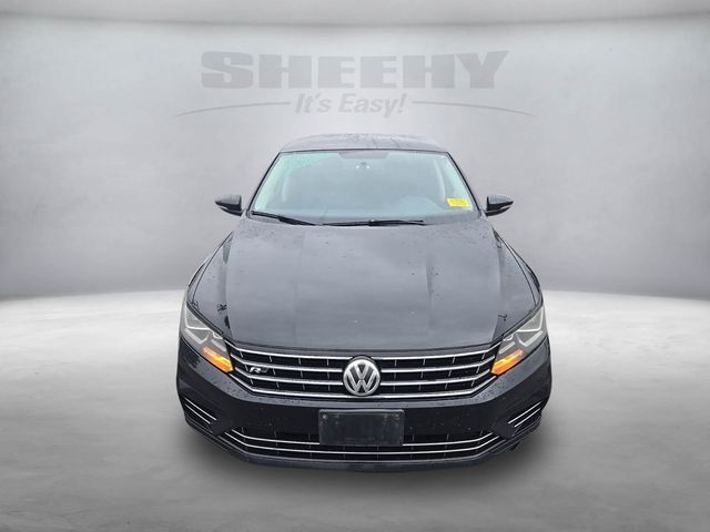 2017 Volkswagen Passat R-Line Comfort