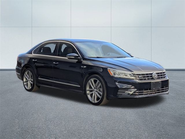 2017 Volkswagen Passat R-Line Comfort