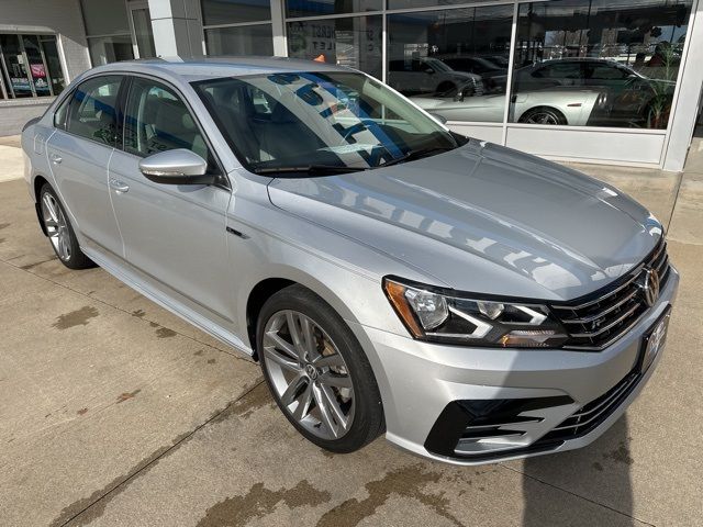 2017 Volkswagen Passat R-Line Comfort