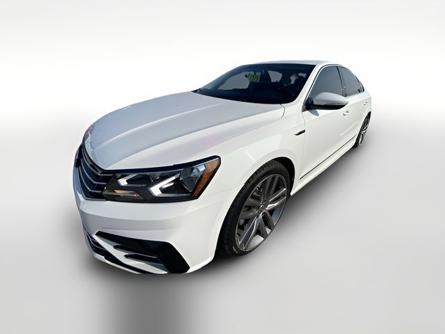 2017 Volkswagen Passat R-Line Comfort