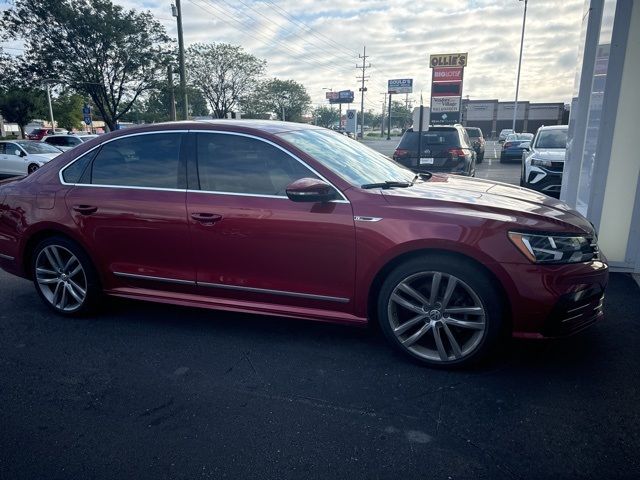 2017 Volkswagen Passat R-Line Comfort