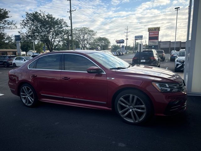 2017 Volkswagen Passat R-Line Comfort