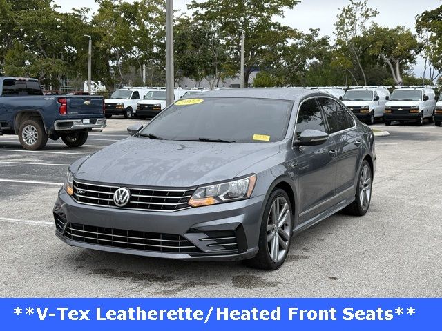 2017 Volkswagen Passat R-Line Comfort