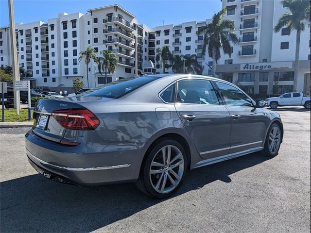 2017 Volkswagen Passat R-Line Comfort