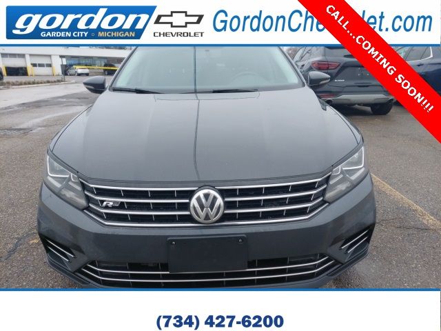 2017 Volkswagen Passat R-Line Comfort