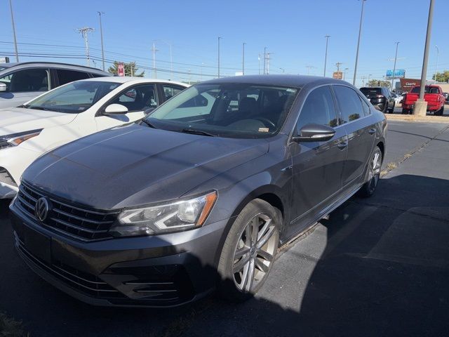 2017 Volkswagen Passat R-Line Comfort