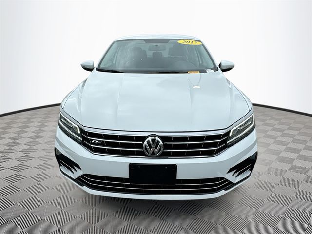 2017 Volkswagen Passat R-Line Comfort