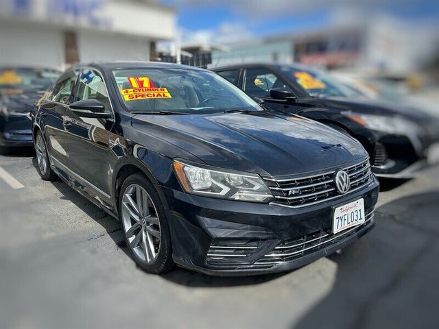 2017 Volkswagen Passat R-Line Comfort