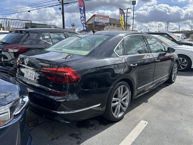 2017 Volkswagen Passat R-Line Comfort