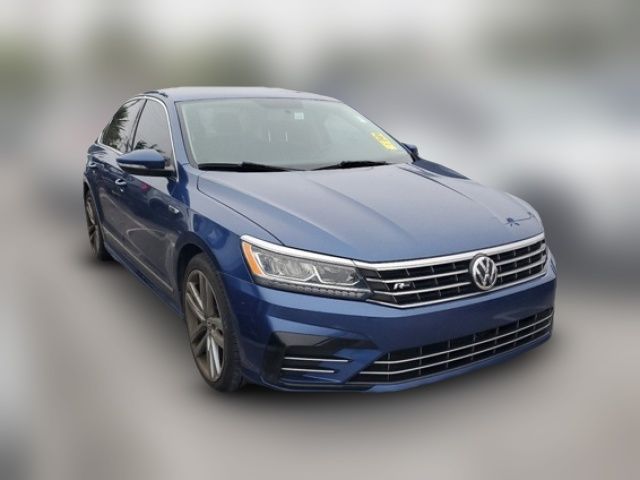 2017 Volkswagen Passat R-Line Comfort