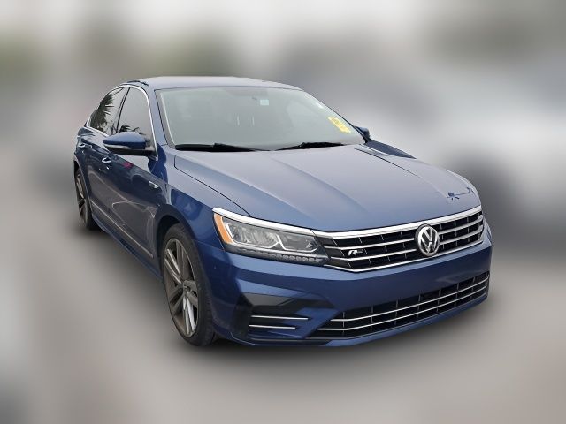 2017 Volkswagen Passat R-Line Comfort