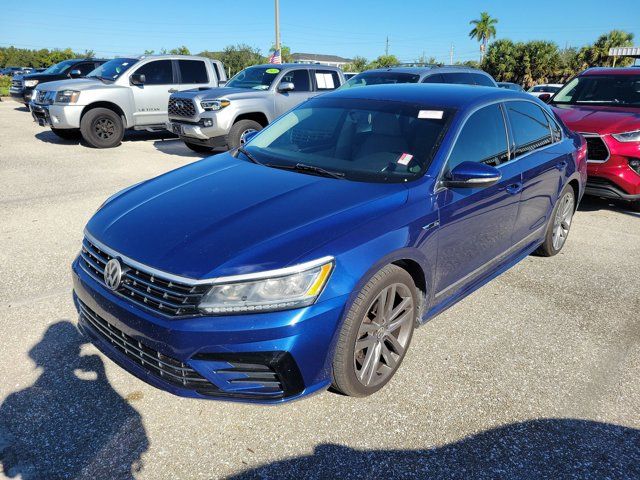 2017 Volkswagen Passat R-Line Comfort