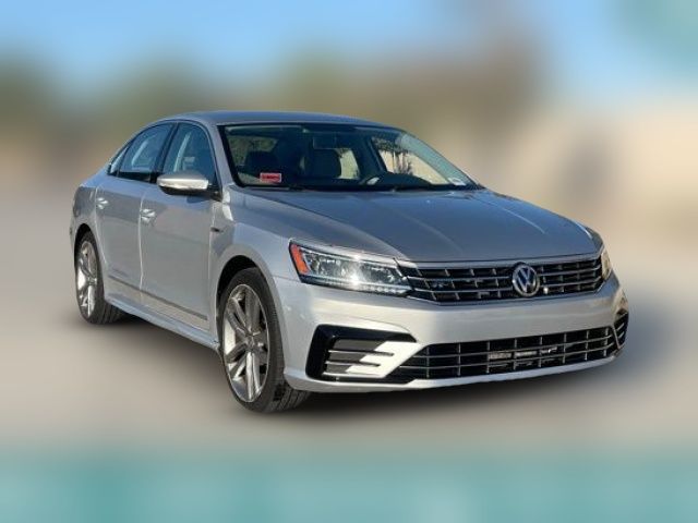 2017 Volkswagen Passat R-Line Comfort