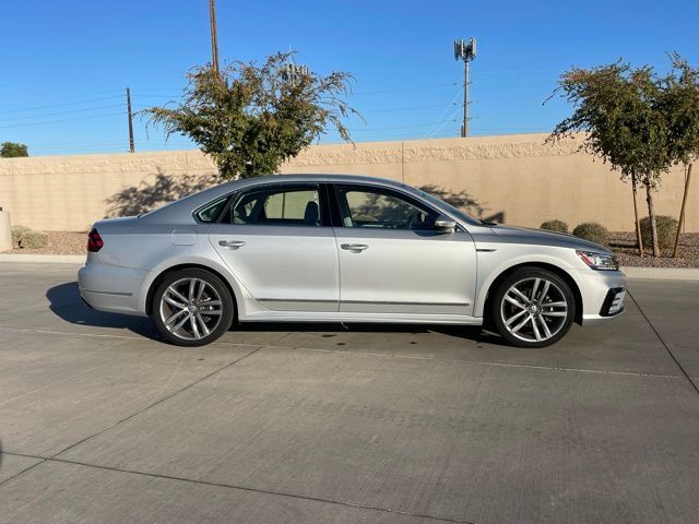 2017 Volkswagen Passat R-Line Comfort