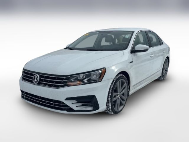 2017 Volkswagen Passat R-Line Comfort