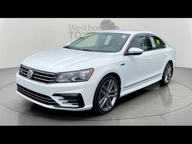 2017 Volkswagen Passat R-Line Comfort