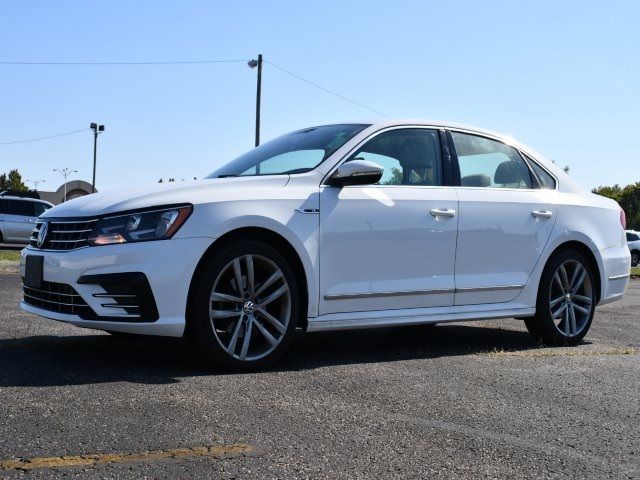 2017 Volkswagen Passat R-Line Comfort